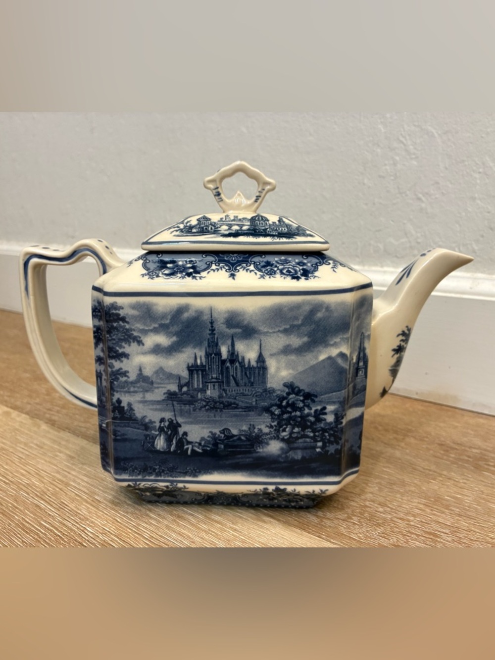 Vintage Staffordshire Teapot Blue & White Blue Willow Oriental Scenes 1950